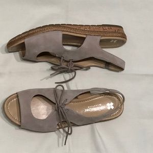 Women's Naturalizer Tan Suede Sandals,  size 8 ½ M